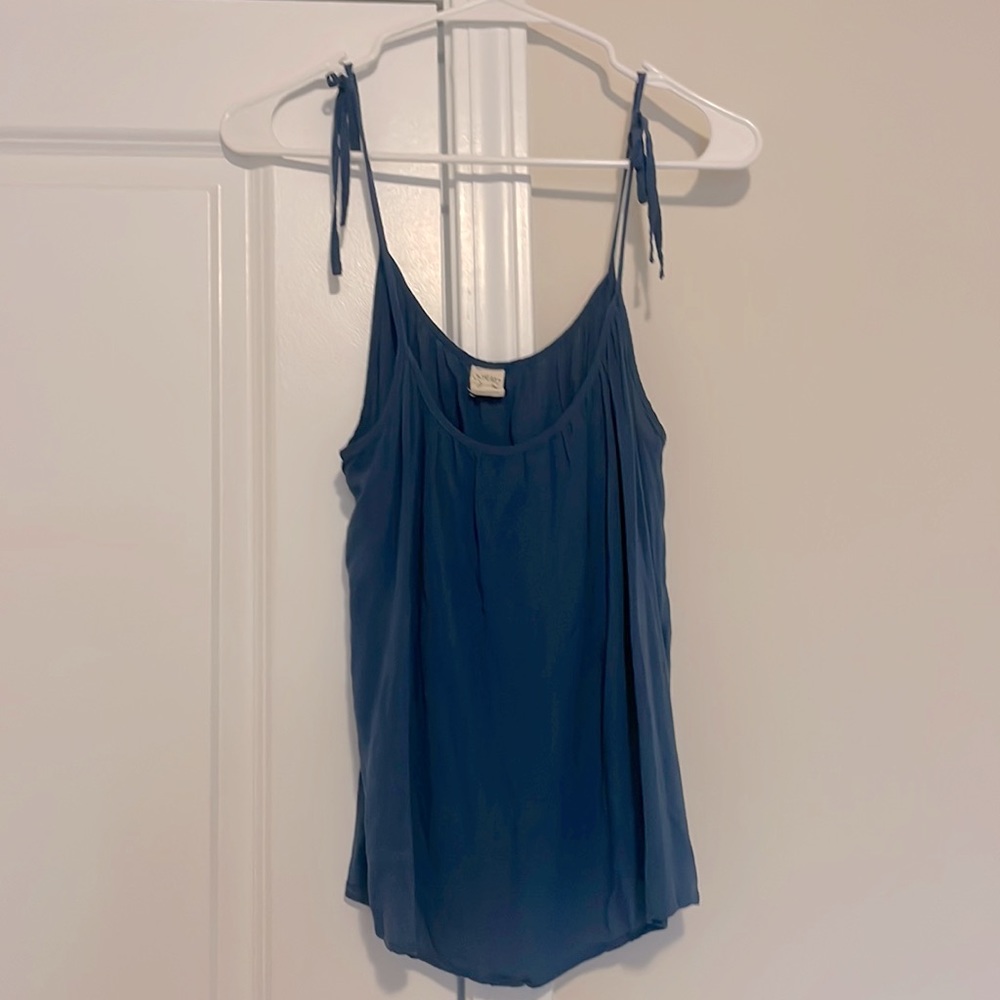 LA Hearts tank